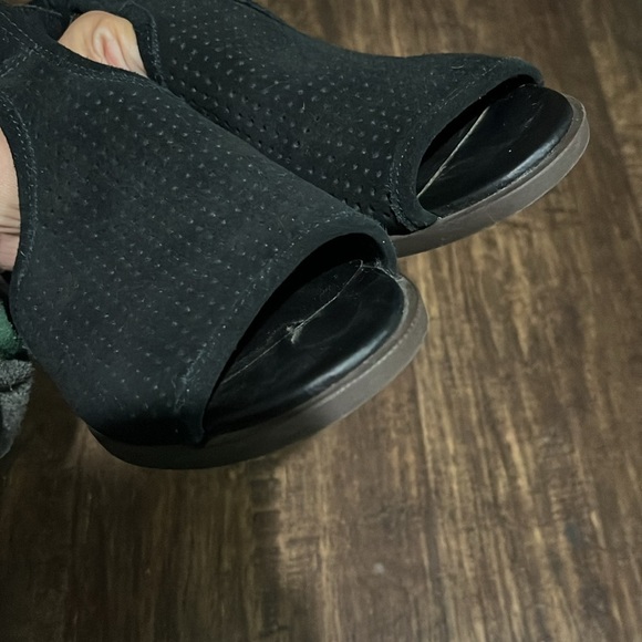 Koolaburra Ugg Ankle Strap Heel Black Size 9 - Picture 6 of 13